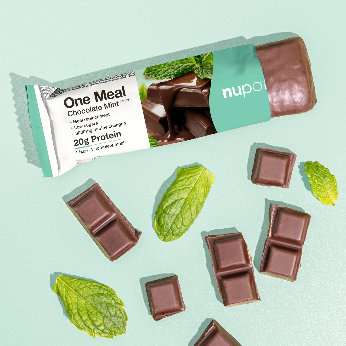 Nupo One Meal Bar Chocolate Mint gebrochener Riegel Nahaufnahme